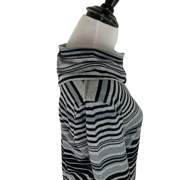 Unbranded Women's M Medium Cowl Neck Sweater Striped Blue Gray Polyester Blend - Picture 6 of 7